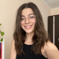 Calmly Employee Mălina Mocean's profile photo