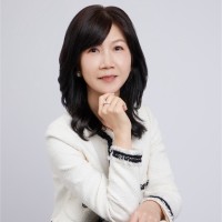 GIS Group Employee Amber Chen's profile photo