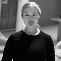 Agnes Levander Email