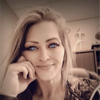 Pacific Air Control, Inc. Employee Kari Zapata's profile photo