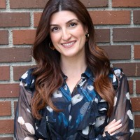 Oakwood School Employee Christina Shirinyan's profile photo
