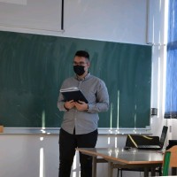 Benjamin Dedić Email