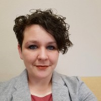 Card Assets Employee Leandra Laborde's profile photo