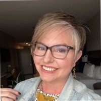 Sseko Designs Employee Heidi Willigar's profile photo