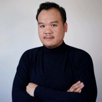 Sapol Wongissares Email & Phone Number