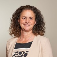 Silvia Weiss Email