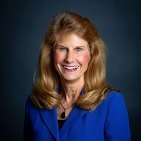 MidwayUSA Employee Linda Bounds's profile photo