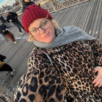 Caroline Moore Email