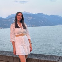 SkinnyBrands Employee Stephanie Burt's profile photo