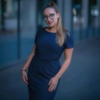 Structured Credit Investor Employee Nadezhda Bratanova's profile photo