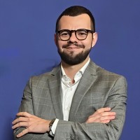 Gabriel Vasconcellos Email & Phone Number