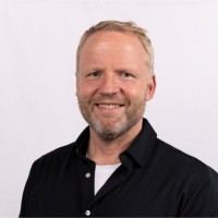 Bjørn-Tore Nikolaisen Email
