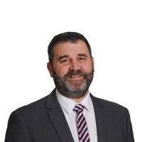 Damien Edwards Email