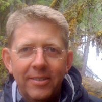 Charm Diamond Centres Employee Tom Hart's profile photo