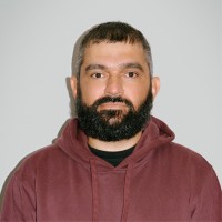 Ufuk Demir Email