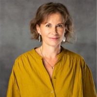 Estelle Morau Email