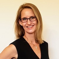 Caroline Gavin Email