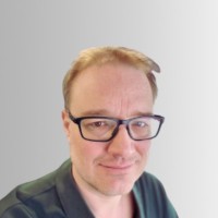 ServerBase AG Employee Stefan Szalai's profile photo