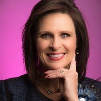 Mary Kay Cosmetics Employee Suzanne Comer's profile photo