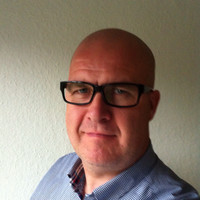 Henning Vind Email