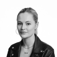 Lizzy Faeth Email & Phone Number