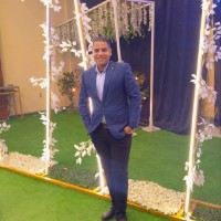 Moustafa Abbas Email