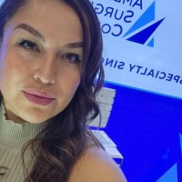 Evelyn Santoyo Email