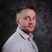 Lukáš Slovik Email