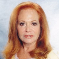 Beachfront Realty Inc. Employee Alice Kessler's profile photo
