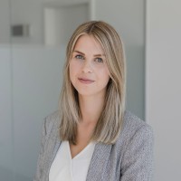 Alina Friedrichs Email