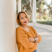 Options For All Employee Rachel Holiday's profile photo