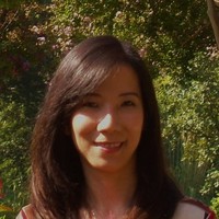 Wilshire Bank Employee Minh Dang's profile photo