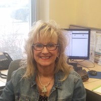 PetEdge Employee Anna Madden's profile photo