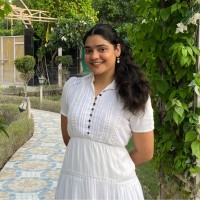 Saloni Shishodia Email