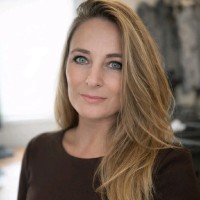Petra Knuit Email