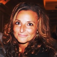 Stratus Technologies Employee Eva Stavropoulos's profile photo