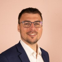 Dirk Janssen Email