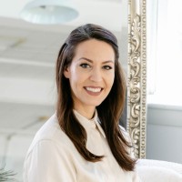 Lina Clinton Email