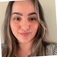 Oi Employee Iandra Santos Alves's profile photo