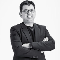 Theory Employee Dinesh Tandon's profile photo
