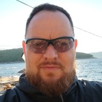 Володимир Безуглий Email
