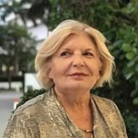 Lynette Long Email & Phone Number