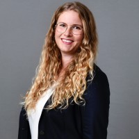 Julia Pätzka Email