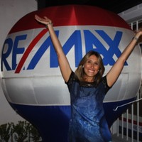 Analia Brenna Email