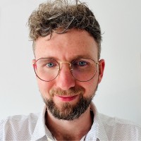 Zzoomm Employee Tom Darley's profile photo