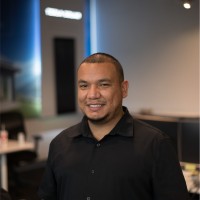 Roberto Solis Email