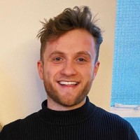 KIND Employee Conor Brown's profile photo