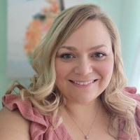 Amanda Spearling Email & Phone Number