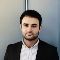 Araz Ulukhanlı Email