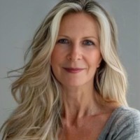 Ruffalo Noel Levitz Employee Linda Larson Hoopes's profile photo